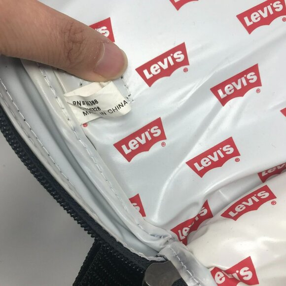 Nylon Black Levis Insulated Soft Lunch Box - Picture 3 of 6